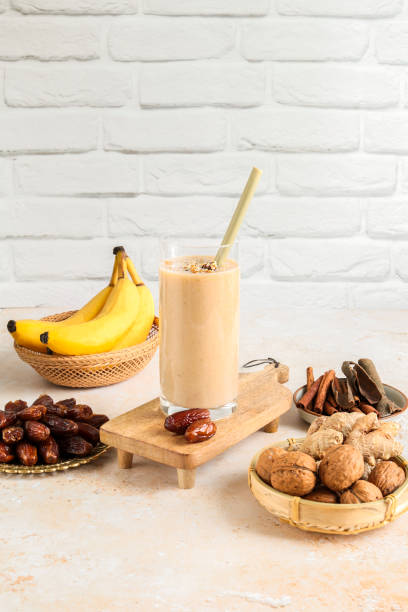 Date and banana smoothie 