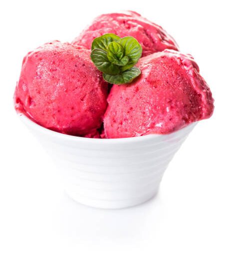3 Ingredient Strawberry Banana Ice Cream {100% vegan}